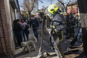 Incendio En Un Cite De Santiago Centro